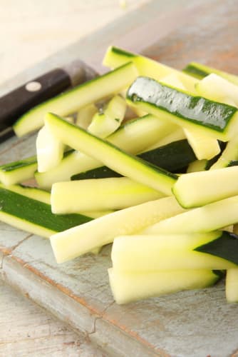 PREP COURGETTE BATON